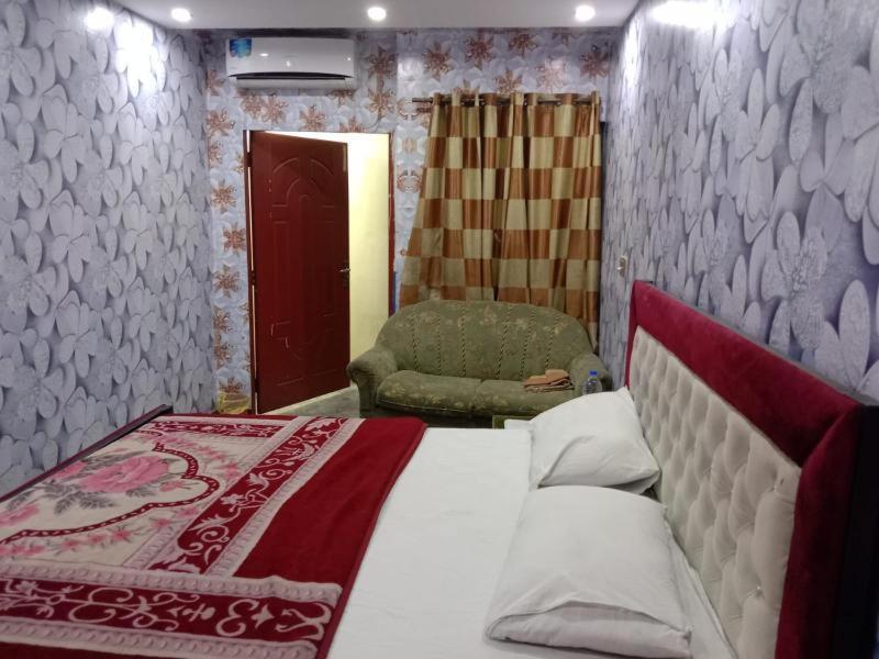 Hajveryinn_hotel Lahore Buitenkant foto