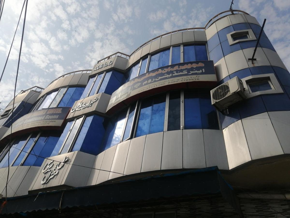 Hajveryinn_hotel Lahore Buitenkant foto