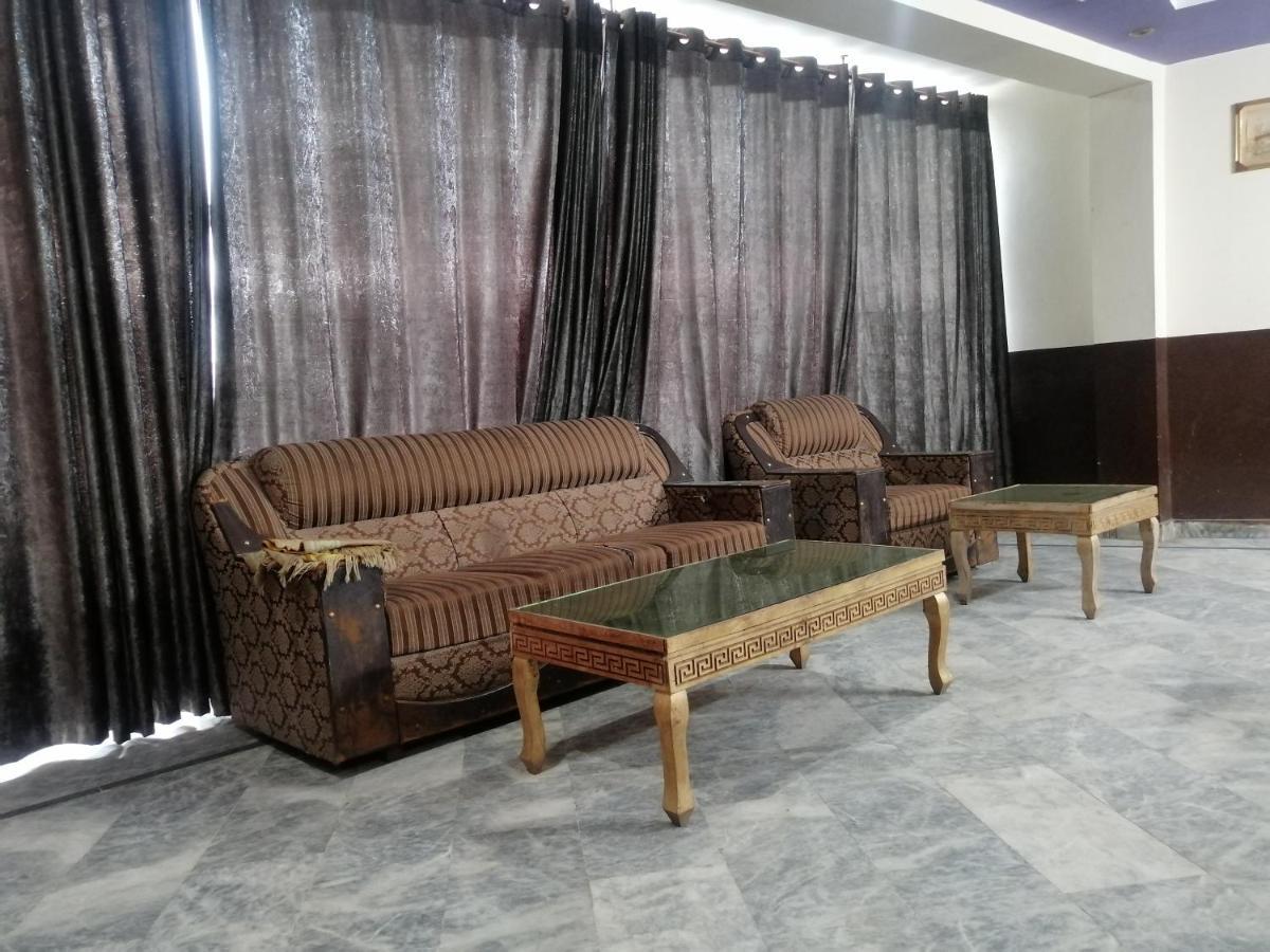 Hajveryinn_hotel Lahore Buitenkant foto