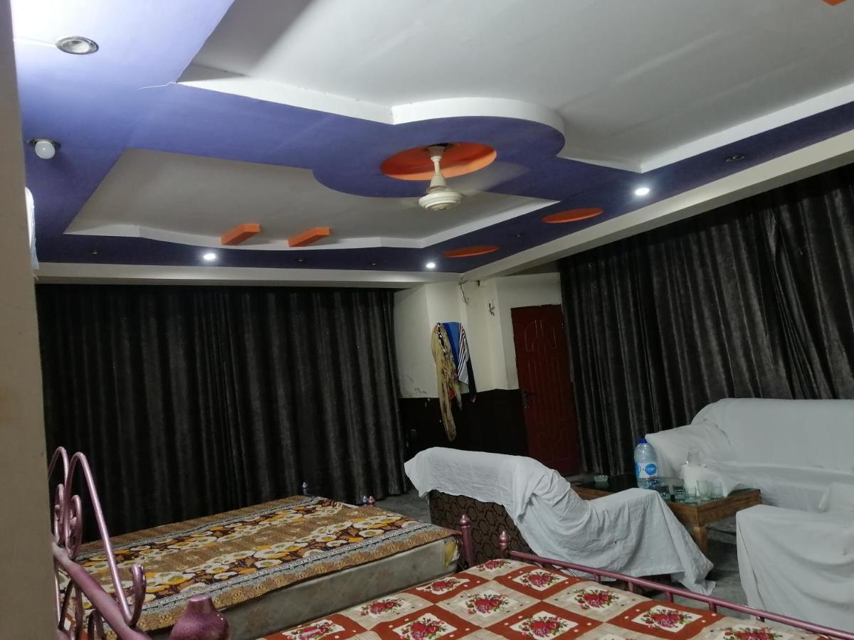 Hajveryinn_hotel Lahore Buitenkant foto